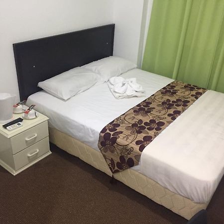 Hotel Singgah Inn Muar Exteriör bild